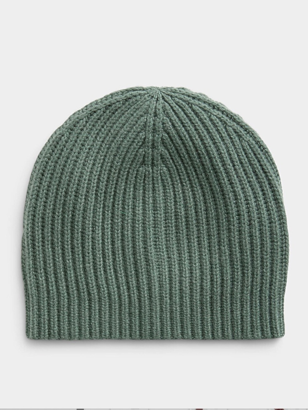Mint pistachio green pure cashmere ribbed tuque hat NWT